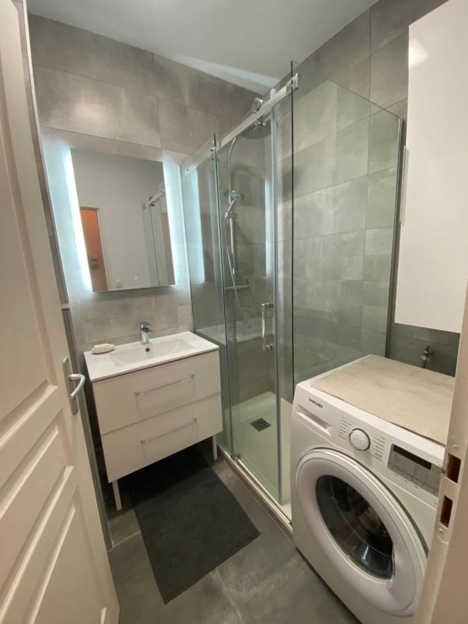 Joli F3 Sete A La Caraussanne Apartment Екстериор снимка